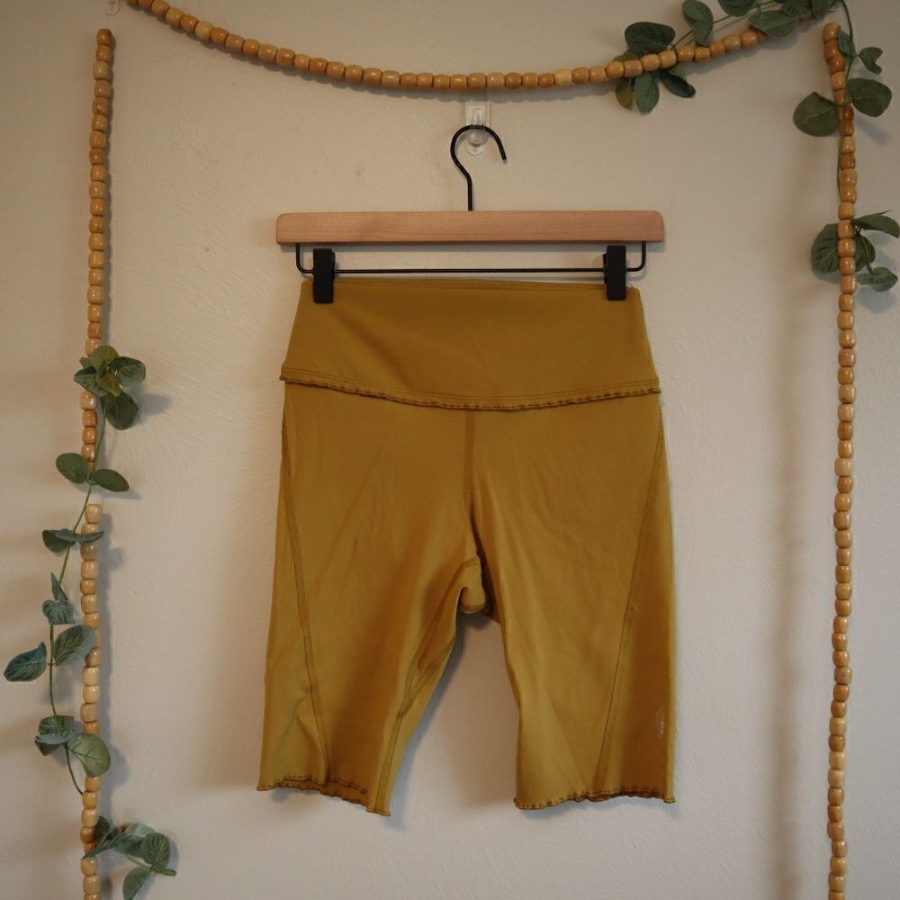 NWT Free People Movement Scalloped Hem Mustard Yellow Biker Shorts Size Small